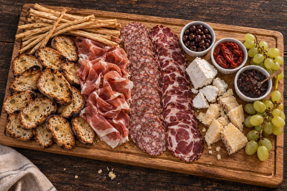 Calix Borterasz - toszkán mini esküvő catering toszkán tagliere